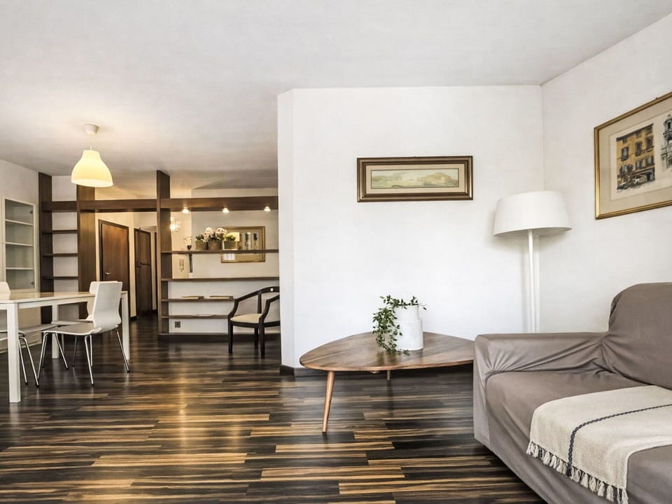 Flooring, Interior Design, Floor, Wood, Furniture, Ceiling, Wood Flooring, Room, Apartment, Hardwood