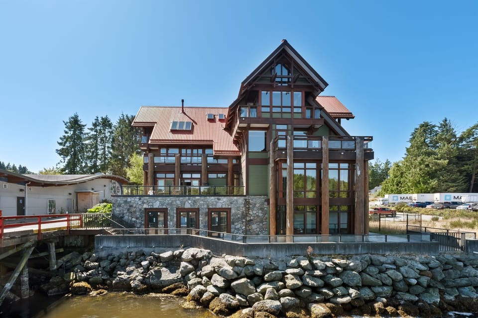 Whiskey Landing building