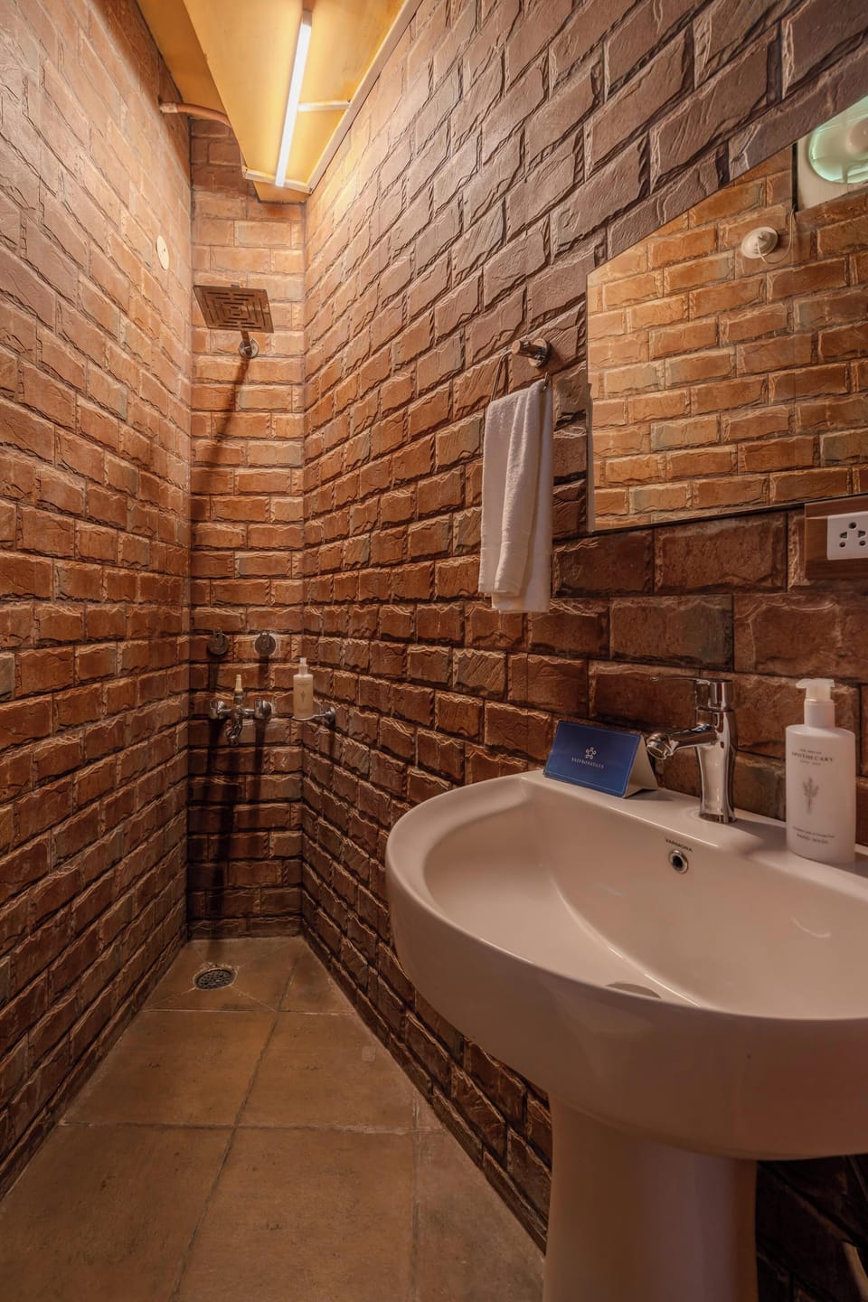 Family Room, Mountain View | Bathroom | Shower, hair dryer, slippers, bidet
