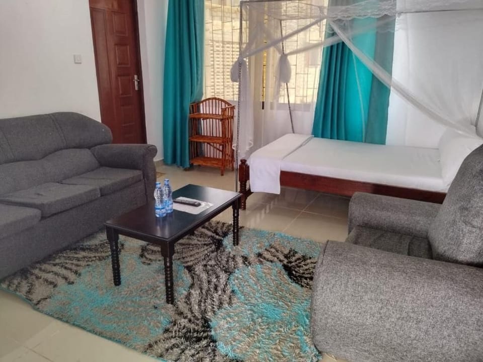 Deluxe Double Room | Individually decorated, individually furnished, soundproofing, free WiFi