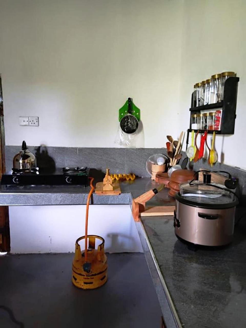 Deluxe Cottage, Mountain View | Private kitchen | Mini-fridge, oven, stovetop, dishwasher
