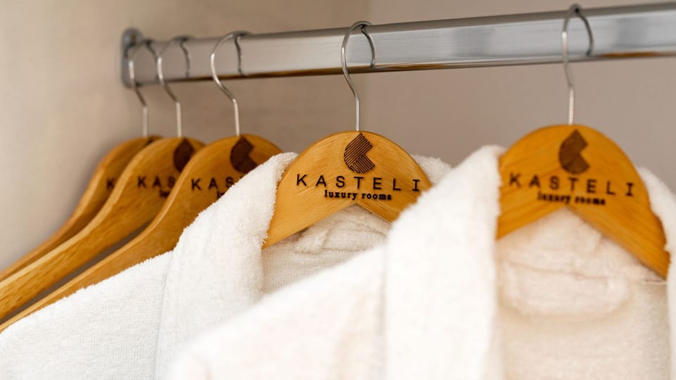 Economy Double Room | In-room safe, soundproofing, free WiFi, bed sheets