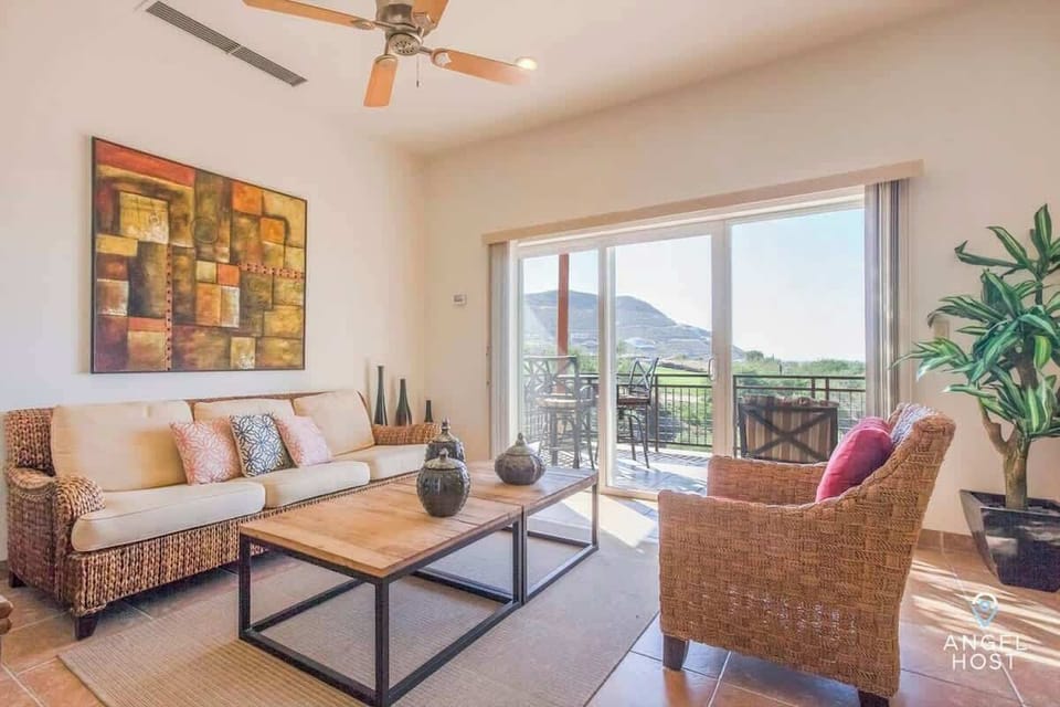 A fantastic space with natural light that permeates the room