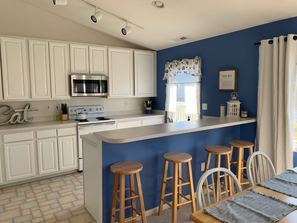Kitchen with island seating