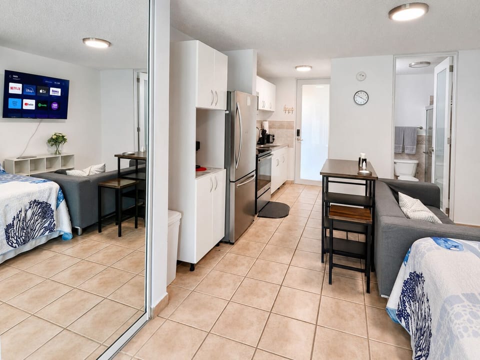 Apartment, Balcony, Mountain View | Iron/ironing board, WiFi (free)
