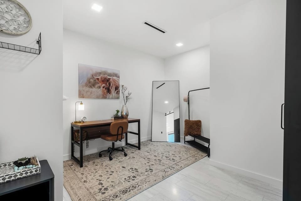 Master Bedroom Closet (2nd Floor)