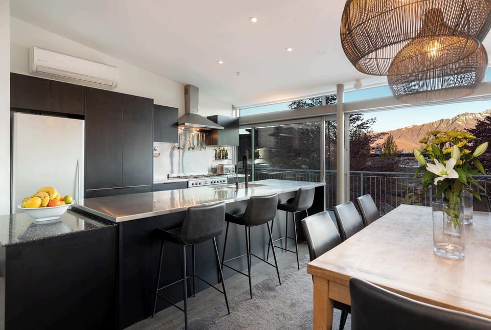 Remarkables Escape. Fully equipped kitchen with complimentary condiments and all the utensils you'll need to cook a great meal.