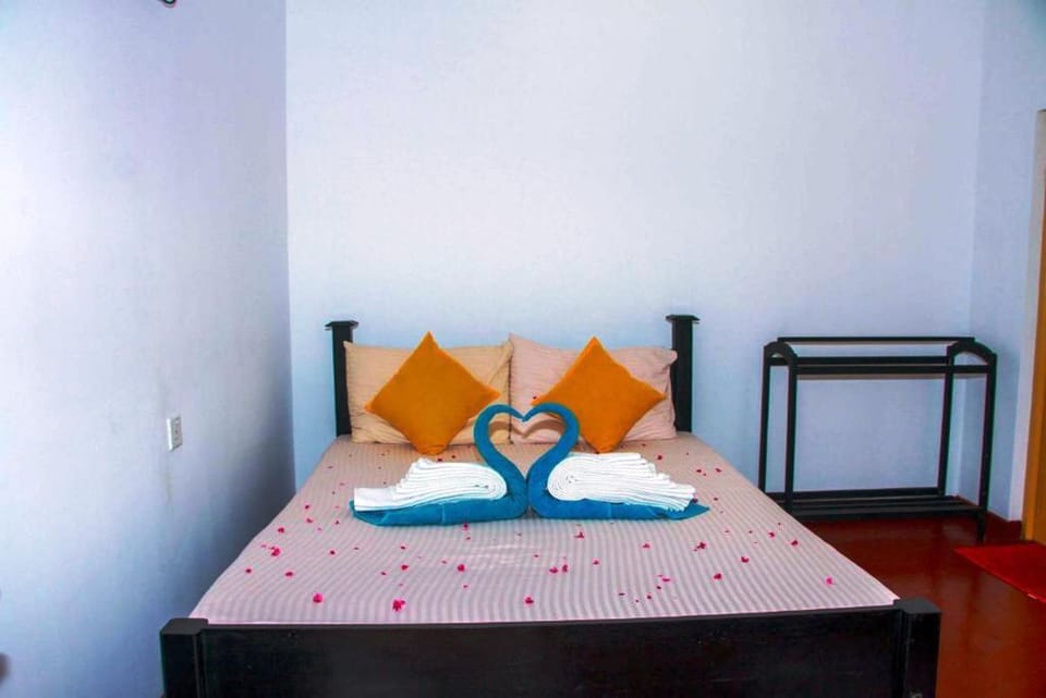 Comfort Double Room, Mountain View | In-room safe, desk, laptop workspace, blackout drapes