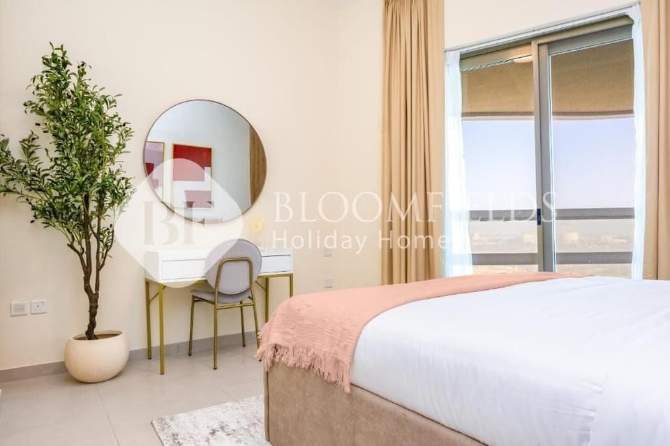 Apartment, Balcony, City View | Iron/ironing board, free WiFi
