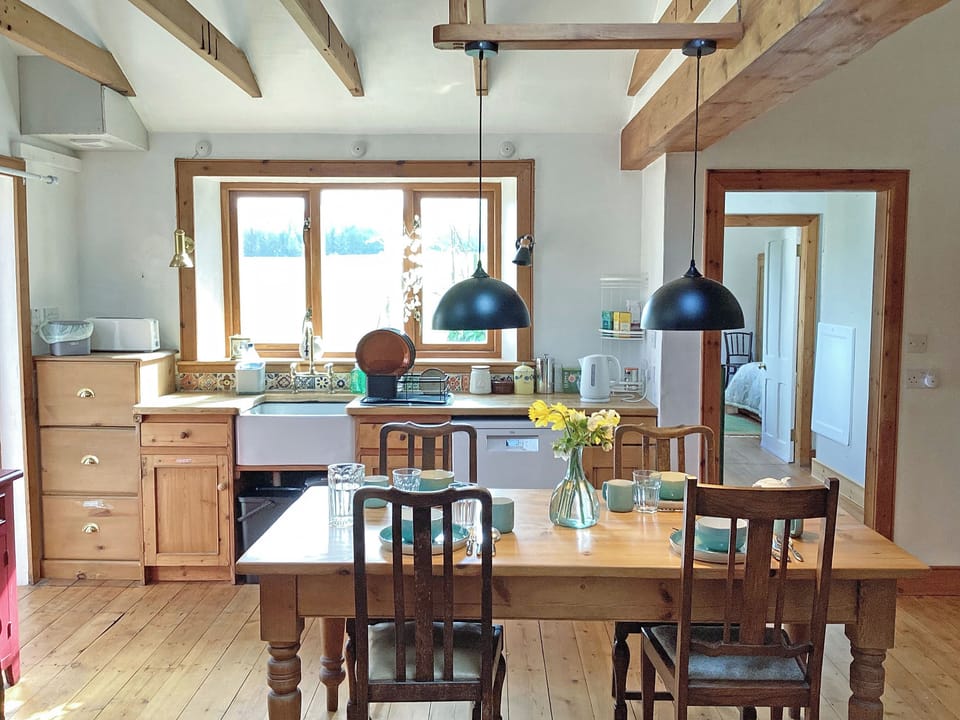 Kitchen/diner | Juniper Cottage, Burgie