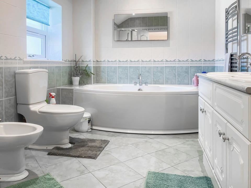 Bathroom | Gokula House, Cockermouth