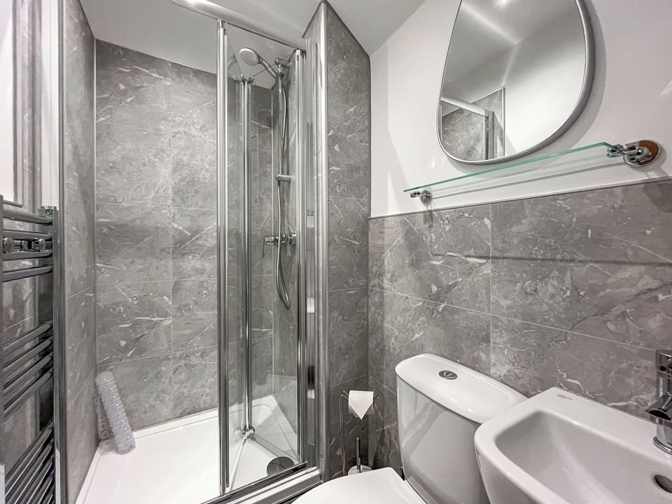 Shower room | Albert Cottage, Llandudno