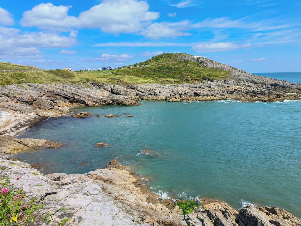 The Coast at the bottom of Plunch Lane | Sea Haven, Swansea