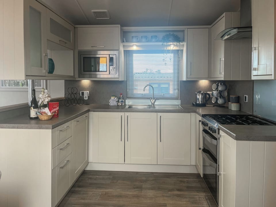 Kitchen | Bluebell Lodge - Wallace Lane Farm Cottages, Wigton