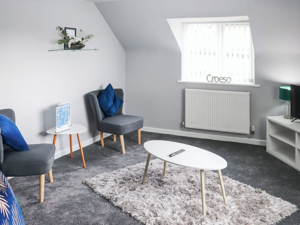 Living area | The Cwtch - Redford Caravan Park, Narberth