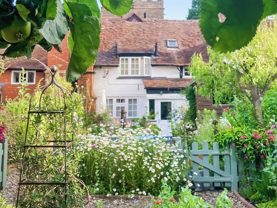 Garden | Oakley Cottage, Bosbury