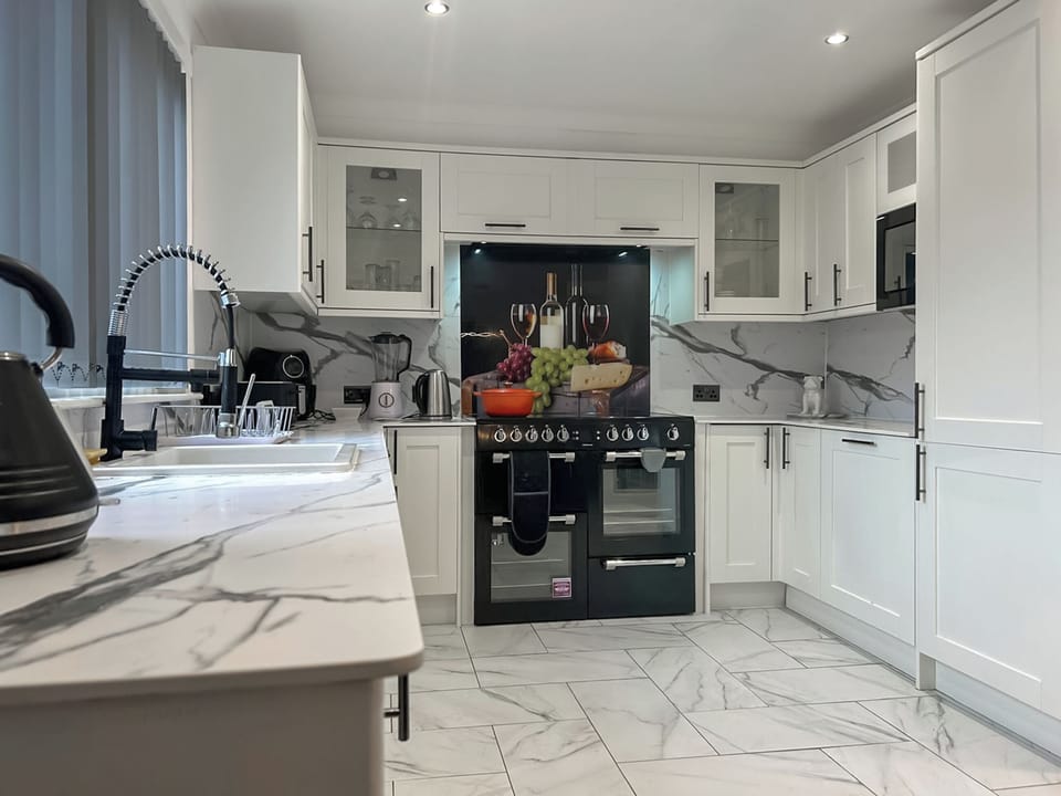 Kitchen | The House Getaway - Brechin Retreats, Brechin