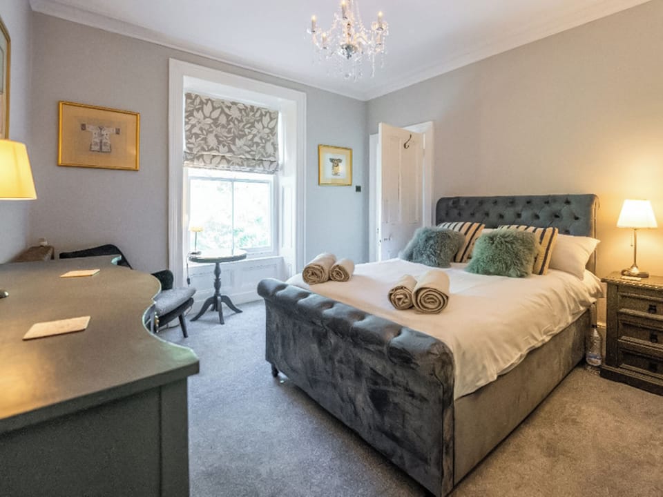 Double bedroom | Gwynfryn House, Llanbedr, near Harlech