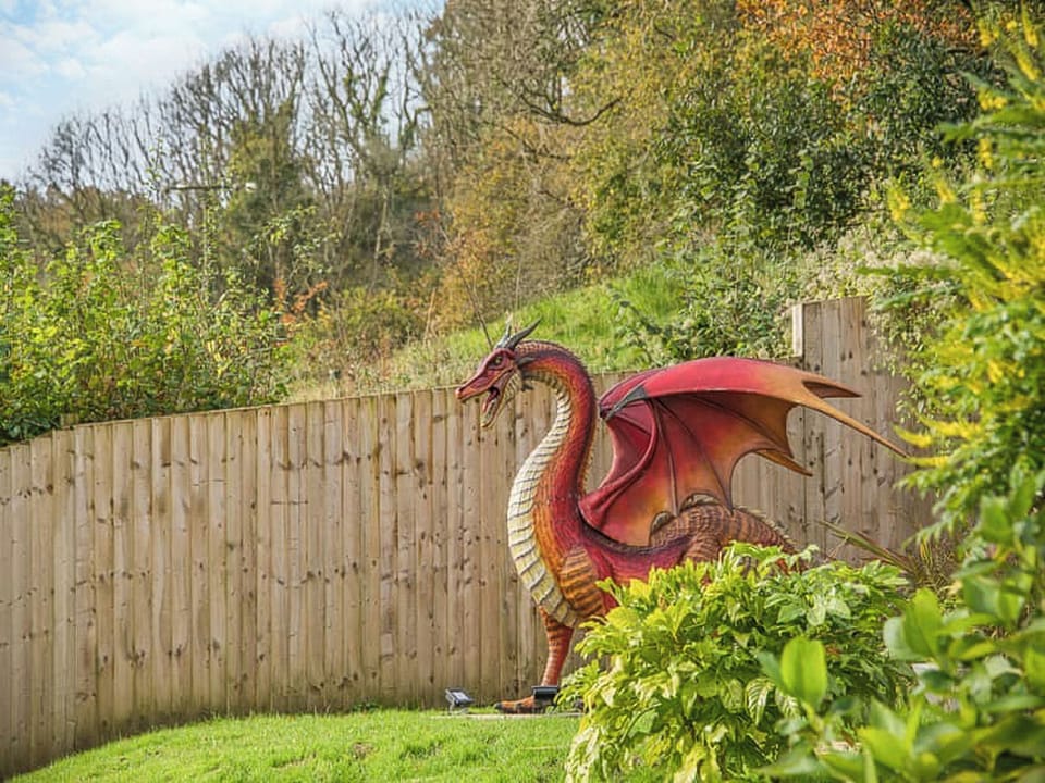 Outdoor | Y-Beudy Bach - Carreg Gwenlais Escapes, Llandeilo