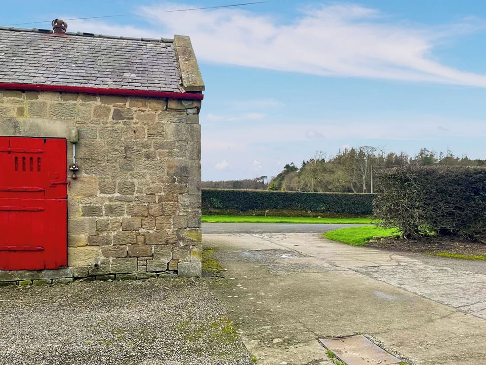 Exterior | Paddock Cottage, Morpeth