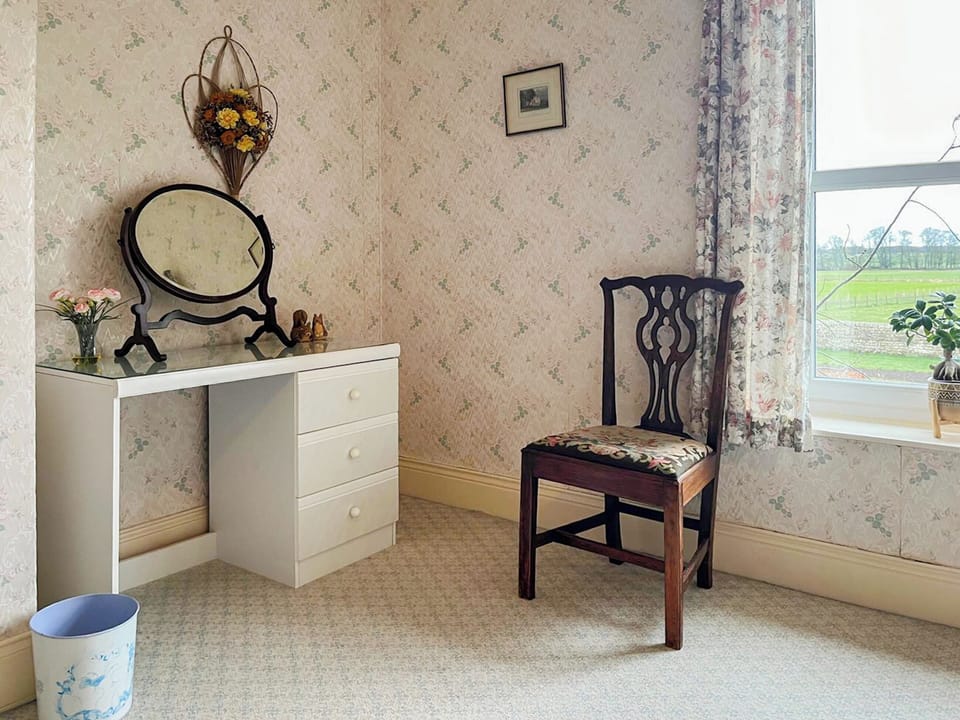 Double bedroom | Paddock Cottage, Morpeth