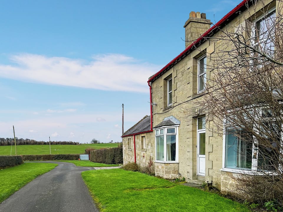Exterior | Paddock Cottage, Morpeth