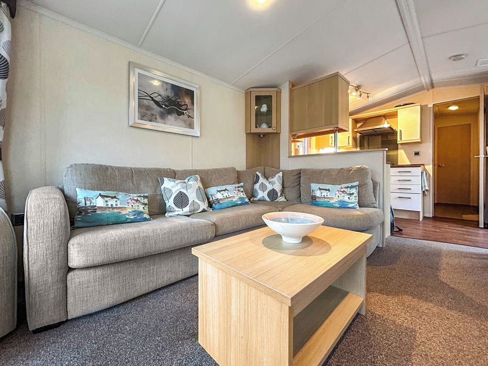 Open plan living space | Angus Caravan, Angus