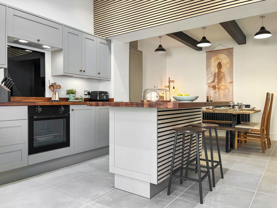 Kitchen/diner | Lotus Cottage, Hoscar, Ormskirk, near Southport