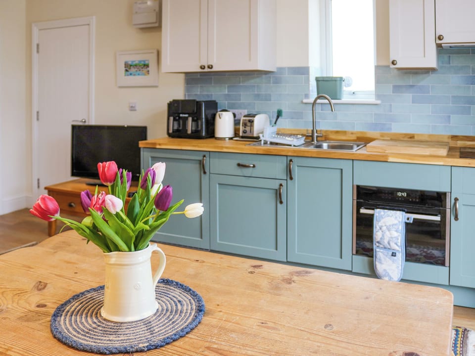 Open plan living space | Dol Heulog, Conwy