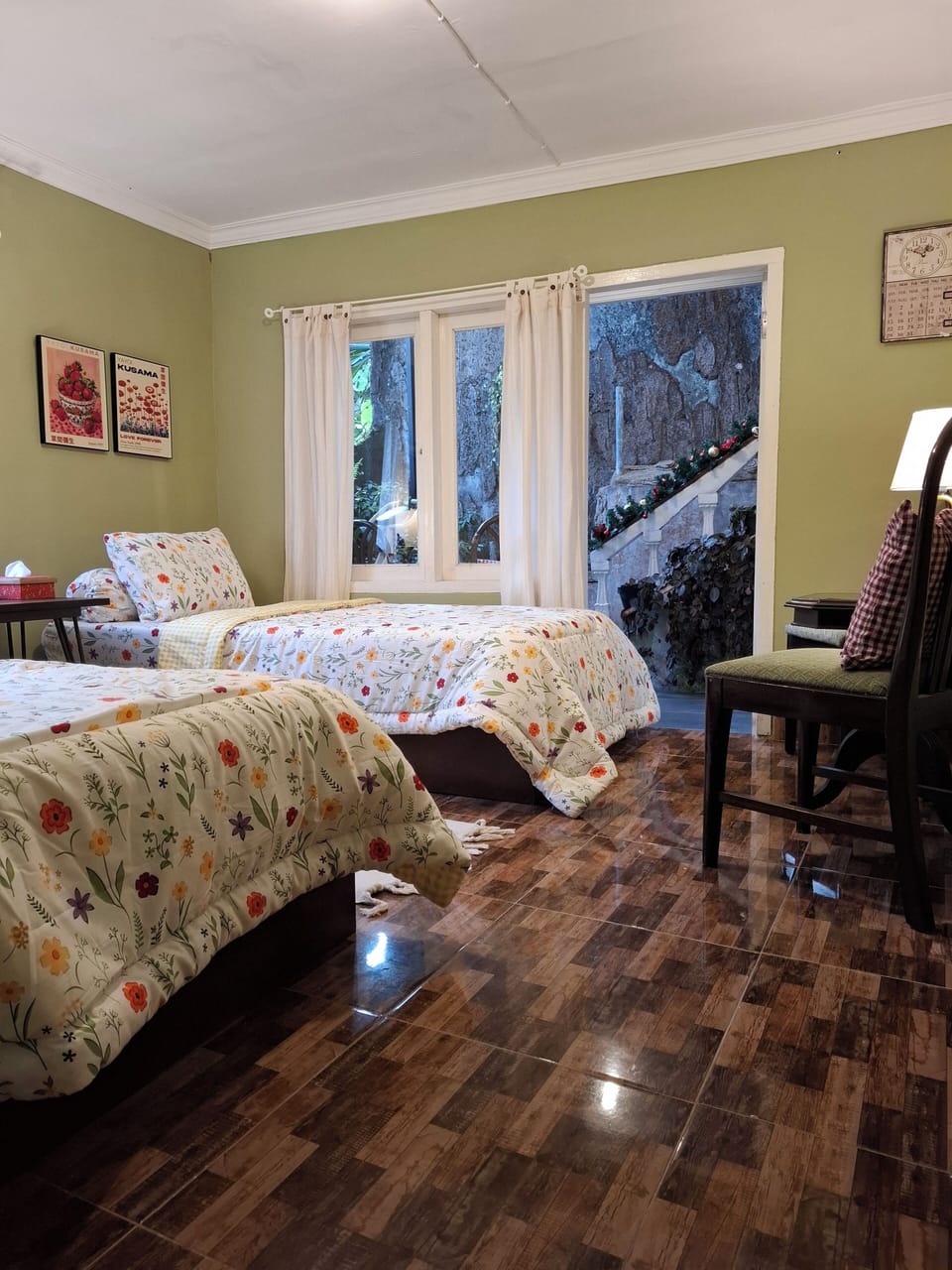 Family Room, Mountain View | Desk, iron/ironing board