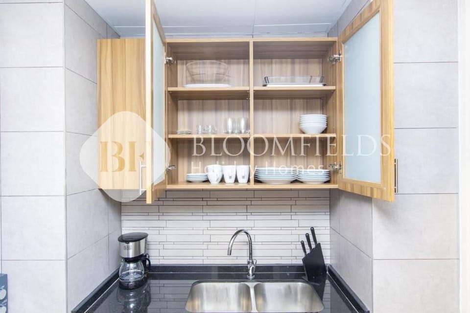 Apartment, Balcony | Private kitchen | Toaster