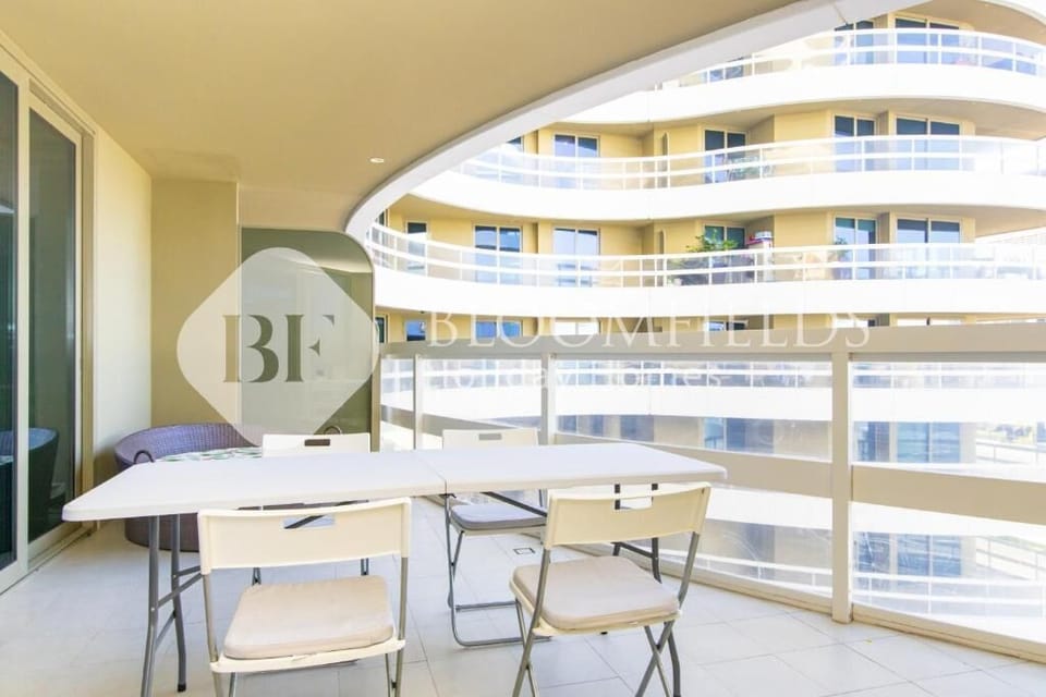 Apartment, Balcony | Dining