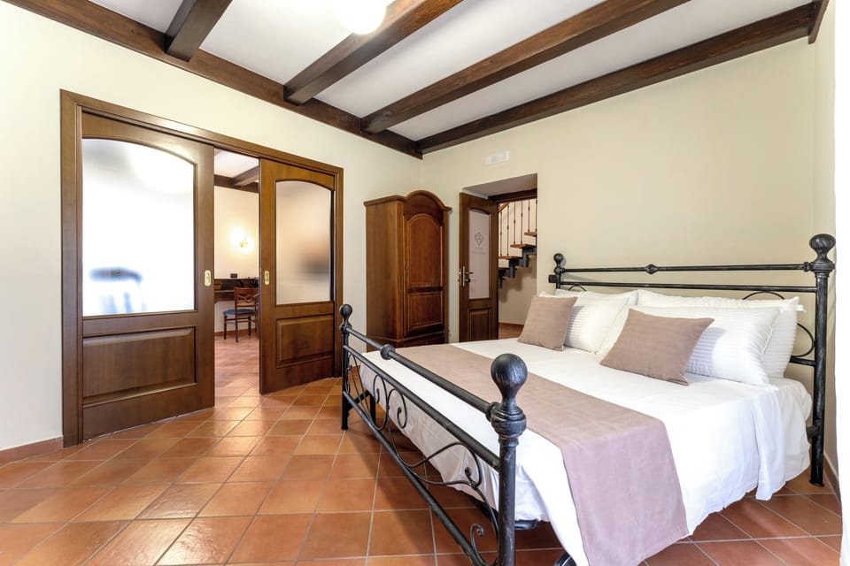 Deluxe Double Room, Park View | Down comforters, minibar, desk, laptop workspace