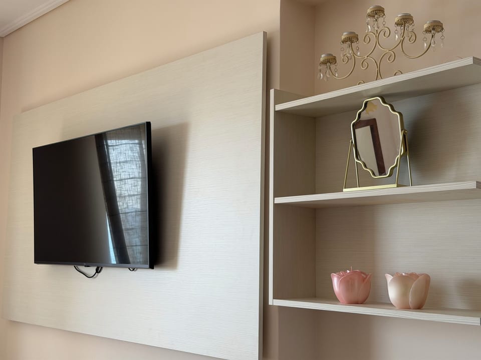 Standard Double Room | In-room safe, individually decorated, individually furnished