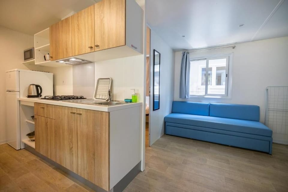 Mobile Home, Garden View | Interior