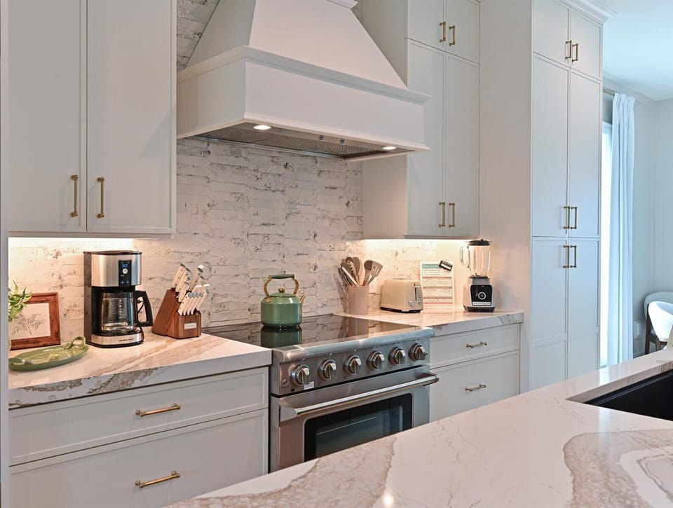 Fully stocked kitchen