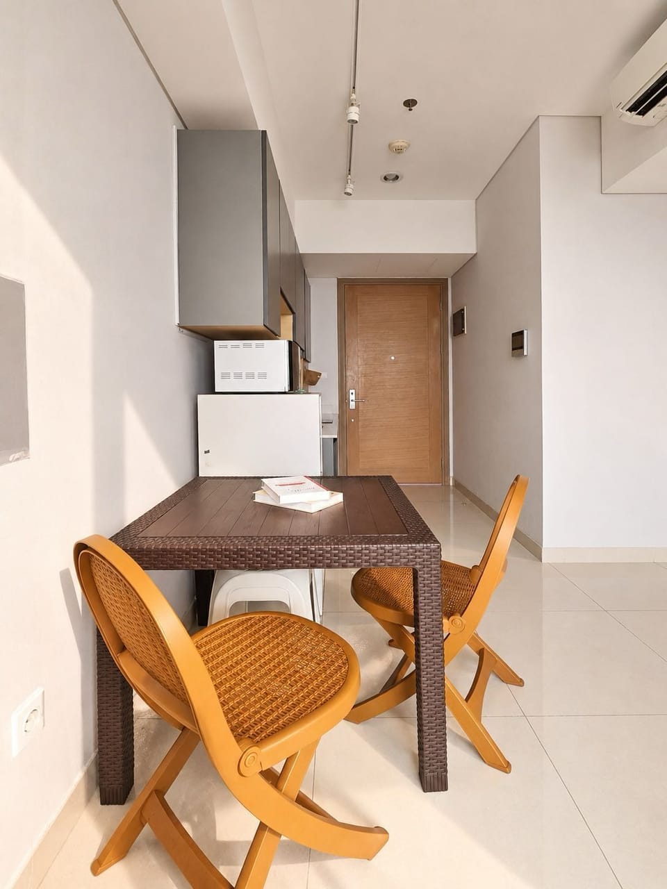 Apartment, 2 Bedrooms, City View | Private kitchen | Fridge, stovetop, cookware/dishes/utensils