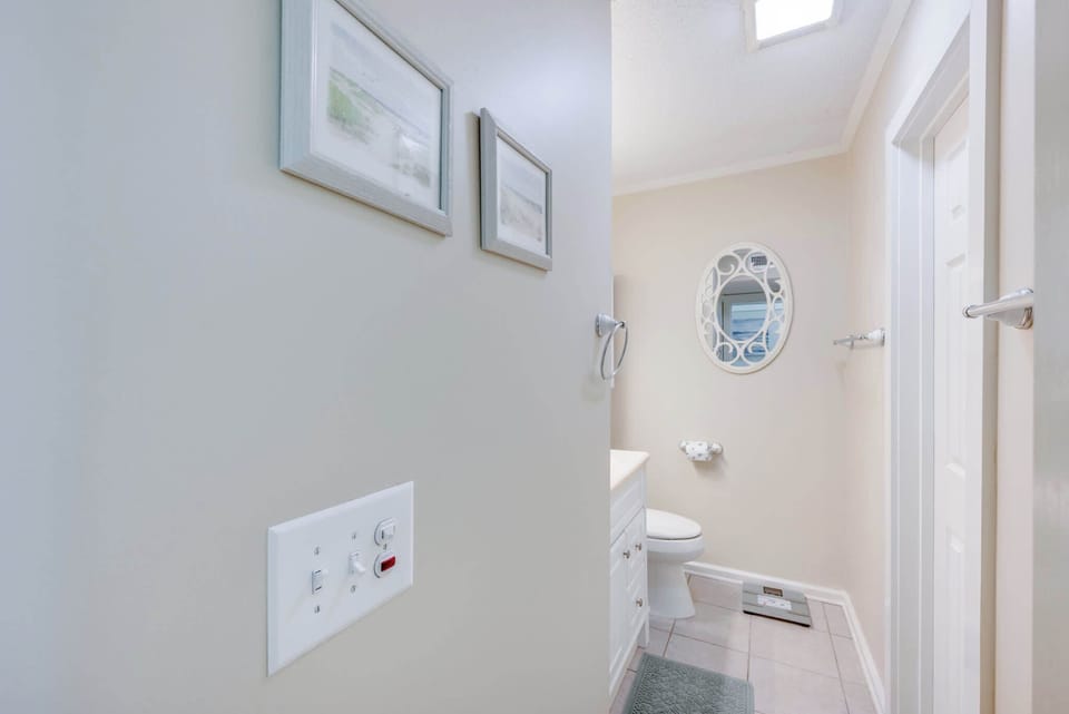 Private Bathroom
