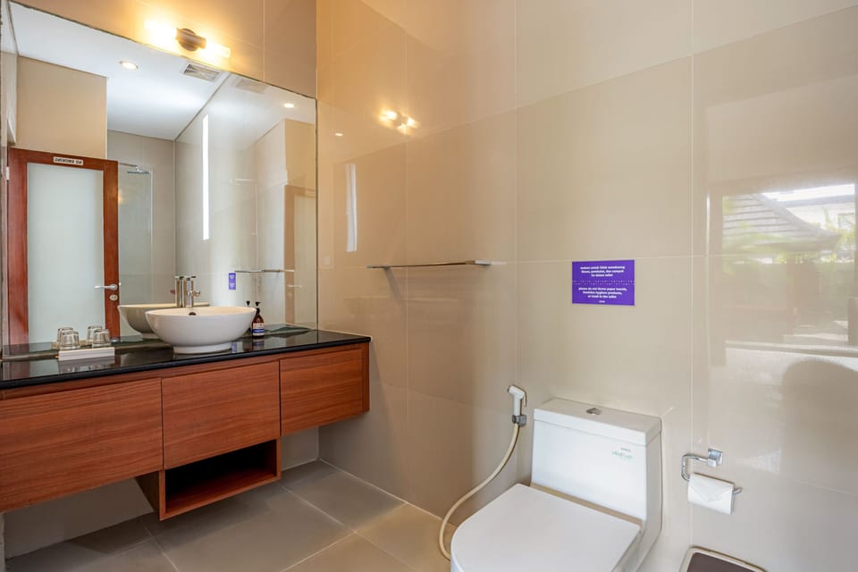 Suite | Bathroom