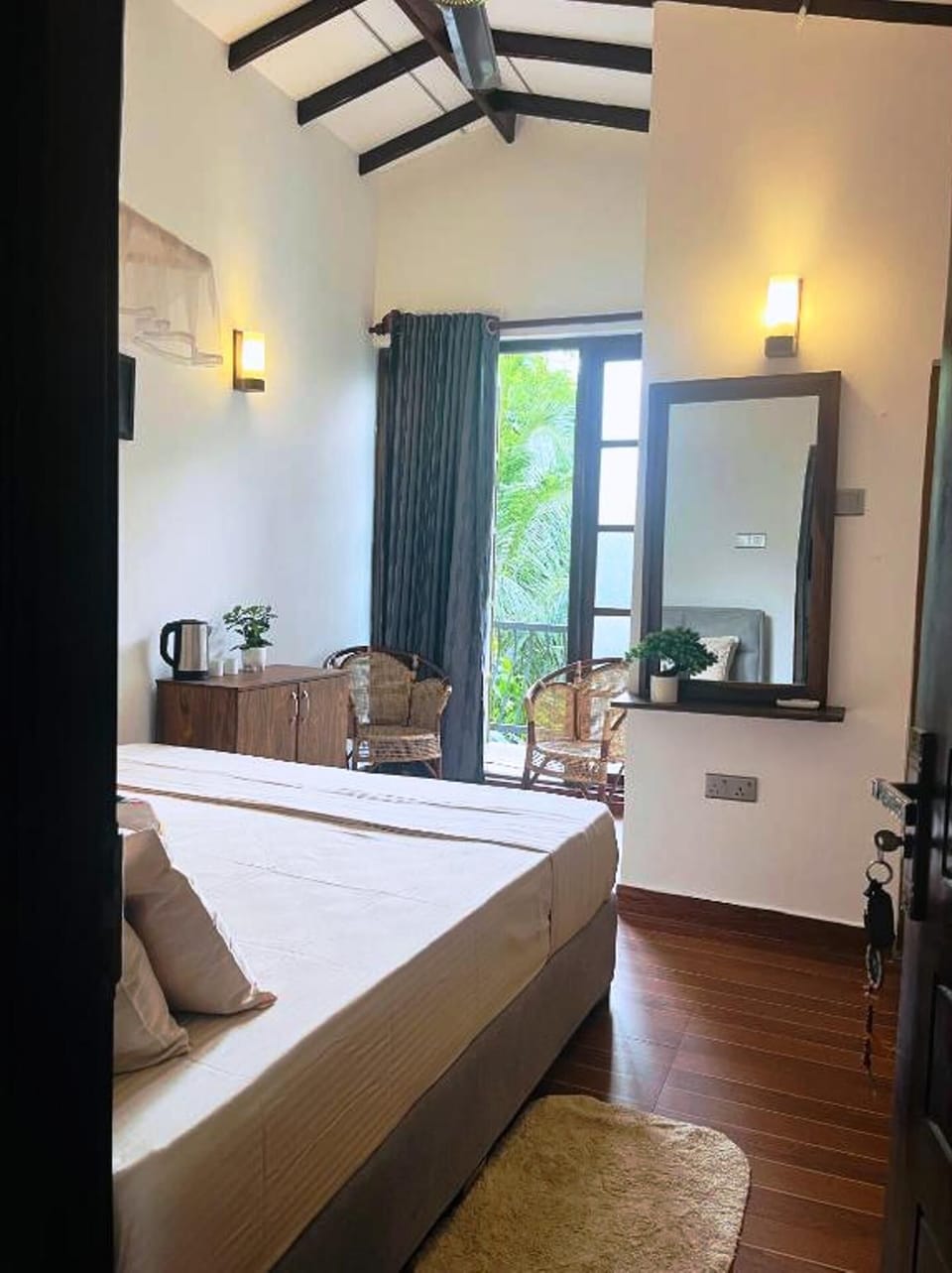 Comfort Double Room, Garden View | Desk, laptop workspace, soundproofing, iron/ironing board
