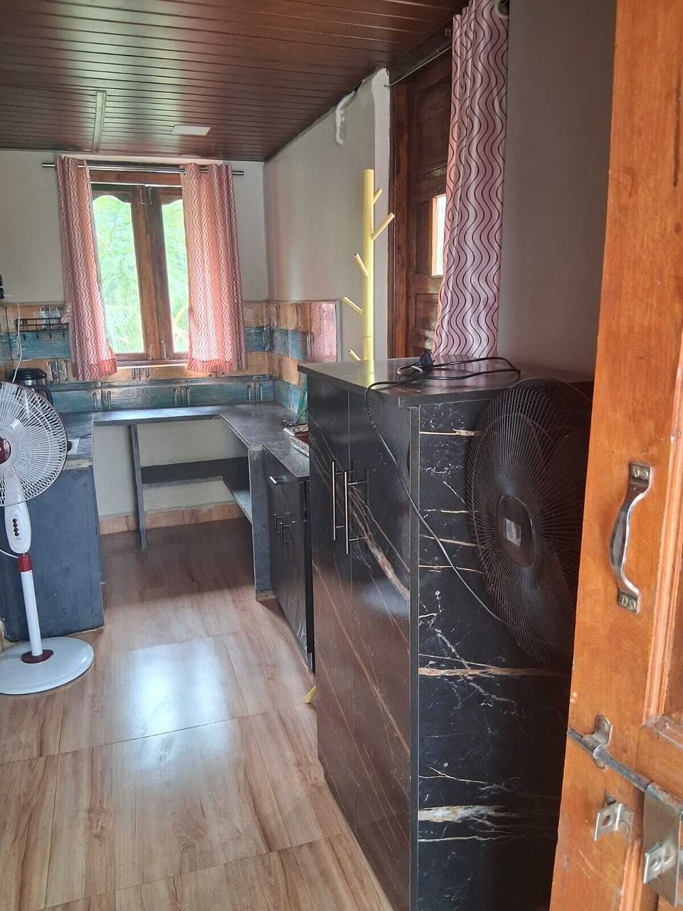REJUNUVATION AYURVEDA DOUBLE ROOM | Private kitchen