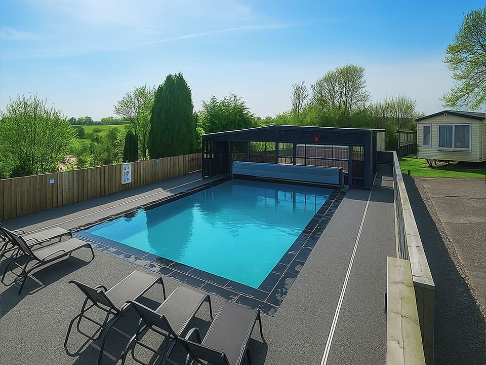 Swimming pool | Keswick 17 - Redford Caravan Park, Narberth
