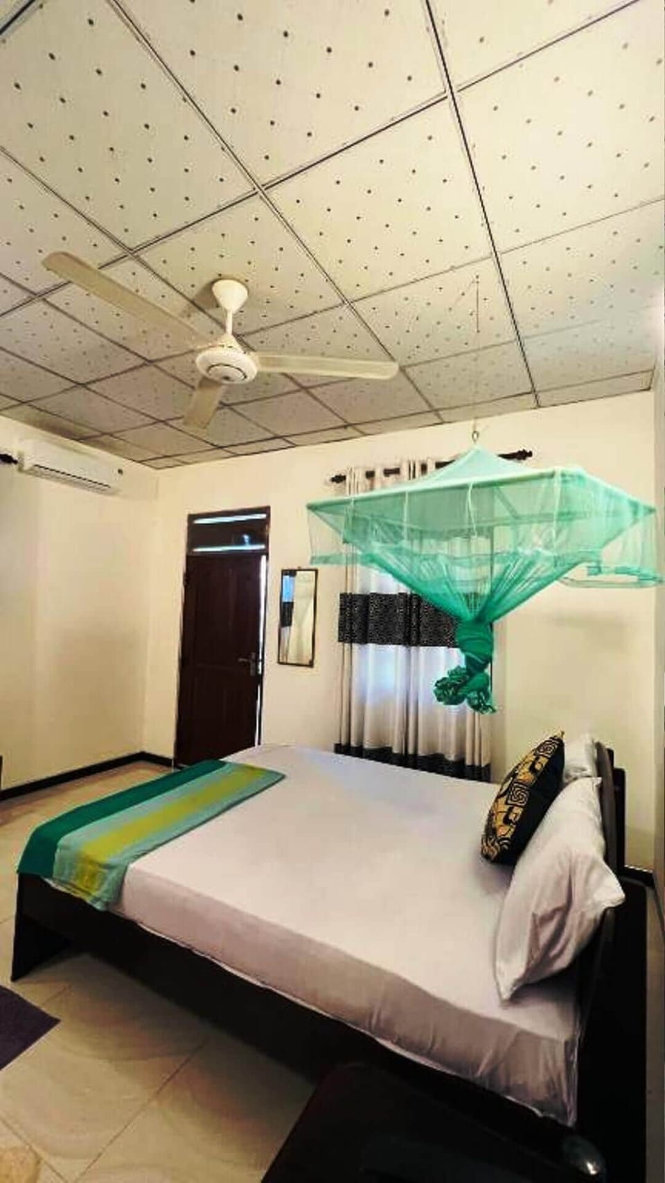Comfort Double Room, Garden View | In-room safe, desk, laptop workspace, soundproofing