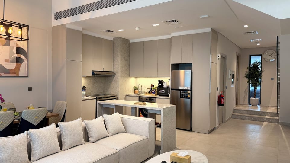 Luxury Apartment, Courtyard View | Interior