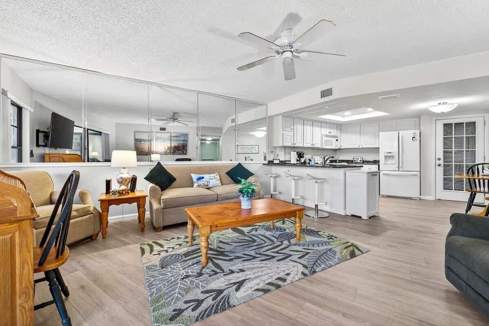 Spacious, sun-filled, and ready for relaxation.