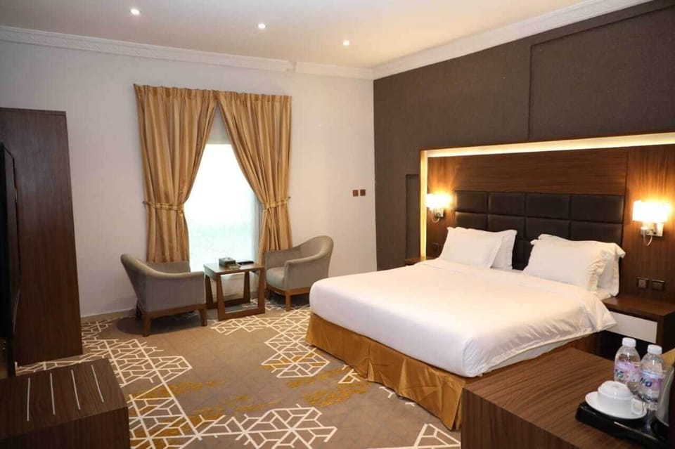 In-room safe, blackout drapes, soundproofing, iron/ironing board