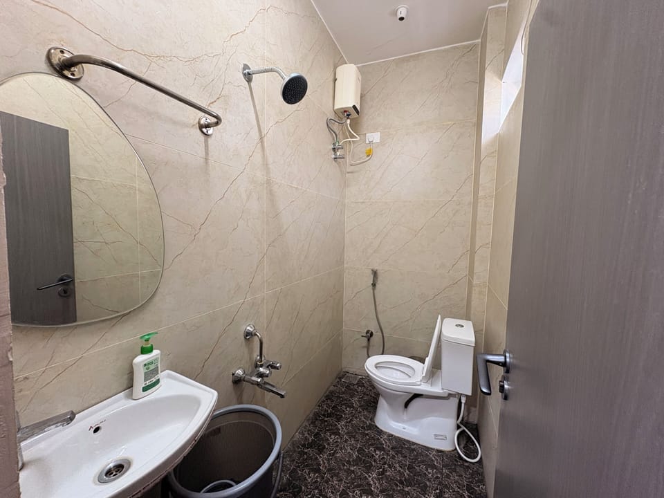 Basic Double Room, Garden View | Bathroom | Bidet