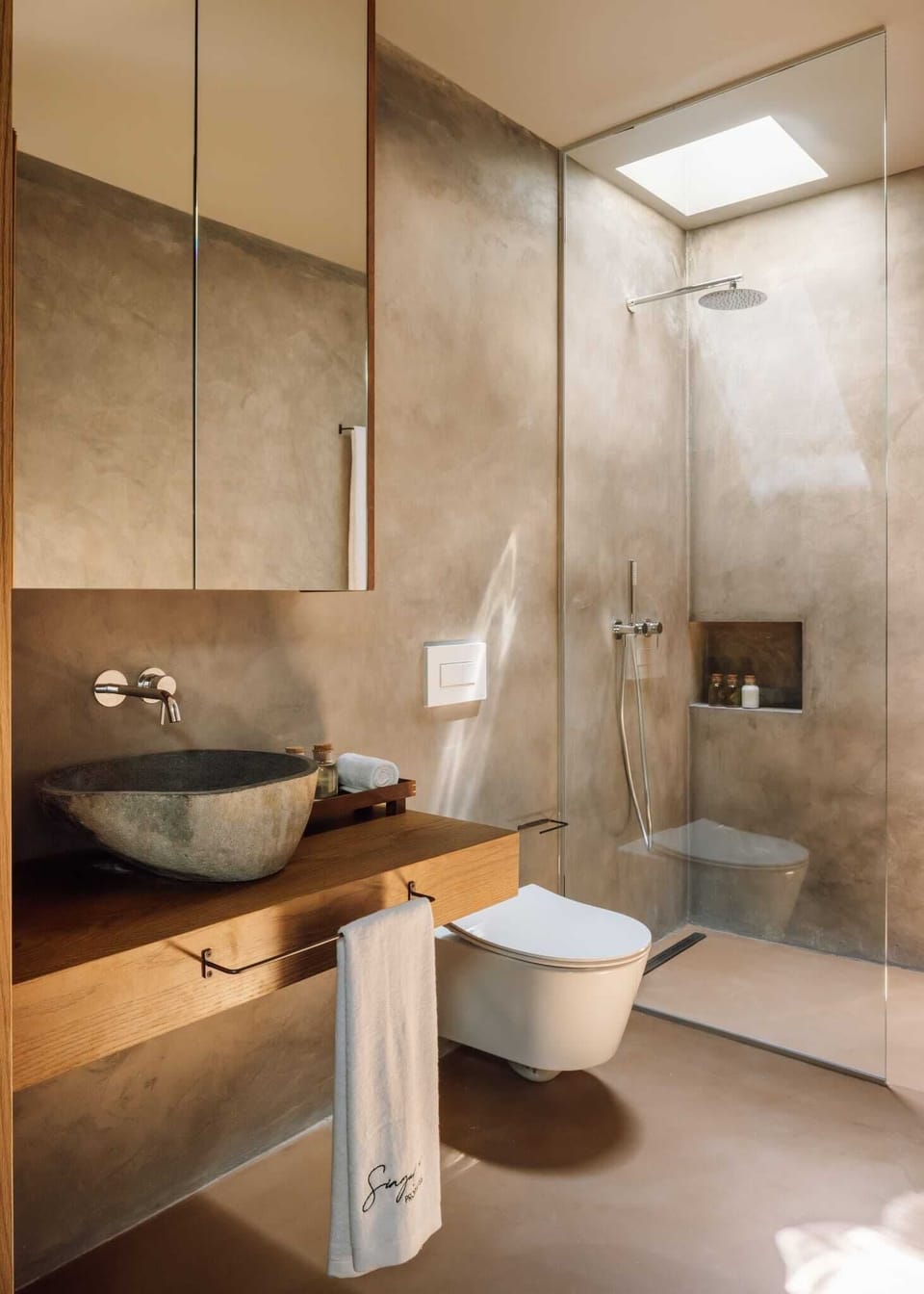 Luxury Villa, 4 Bedrooms, Private Pool | Bathroom | Free toiletries, hair dryer, towels, soap