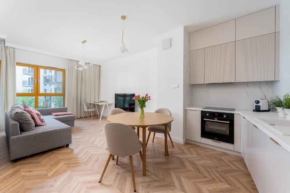 Comfort Apartment, Balcony, Courtyard View | Interior