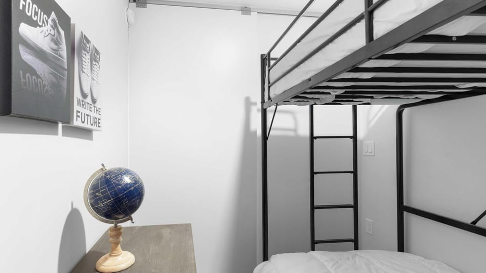Bedroom - Bunk bed 